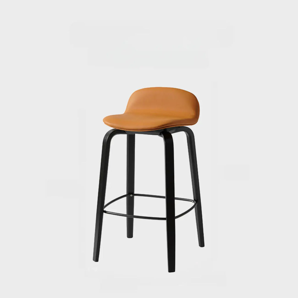 Tabourets de bar minimalistes en bois avec repose-pieds pour la cuisine