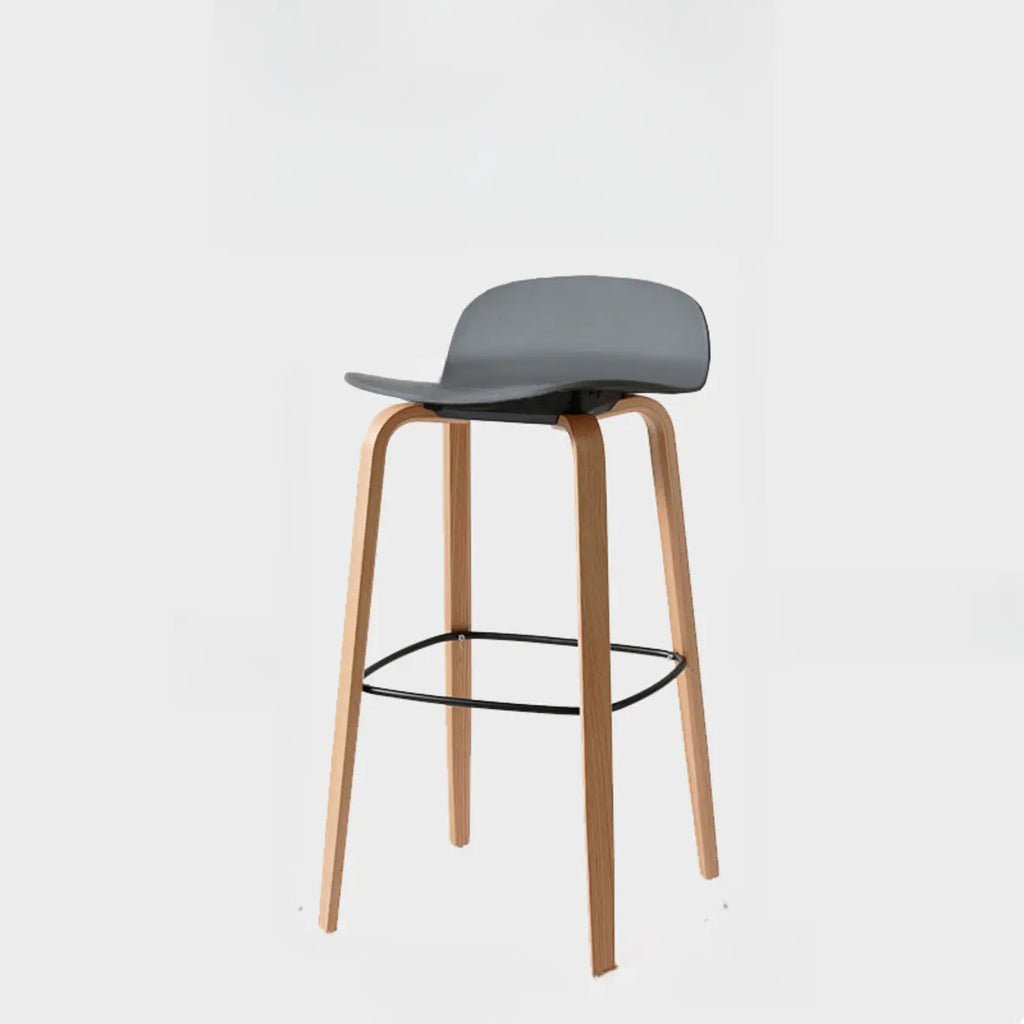 Tabourets de bar minimalistes en bois avec repose-pieds pour la cuisine