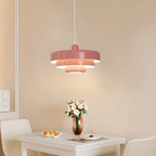 Suspension design en fer blanc à étages pour salon