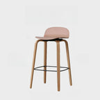 Tabourets de bar minimalistes en bois avec repose-pieds pour la cuisine