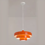 Suspension design en fer blanc à étages pour salon