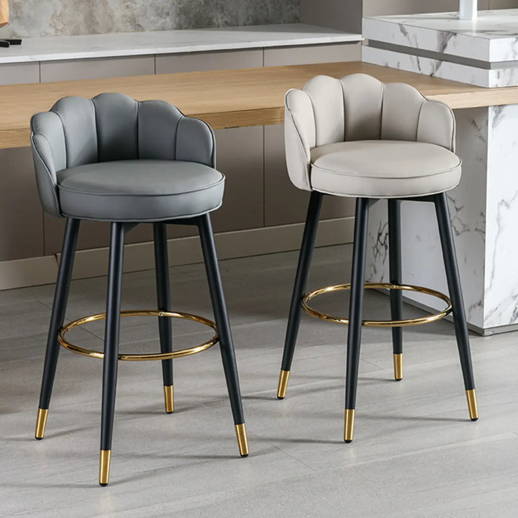 Sgabello da bar in pelle girevole a 360° altezza bancone