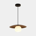 Suspension minimaliste en verre blanc avec disque métallique pour salon