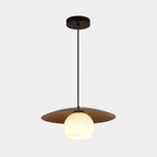 Suspension minimaliste en verre blanc avec disque métallique pour salon