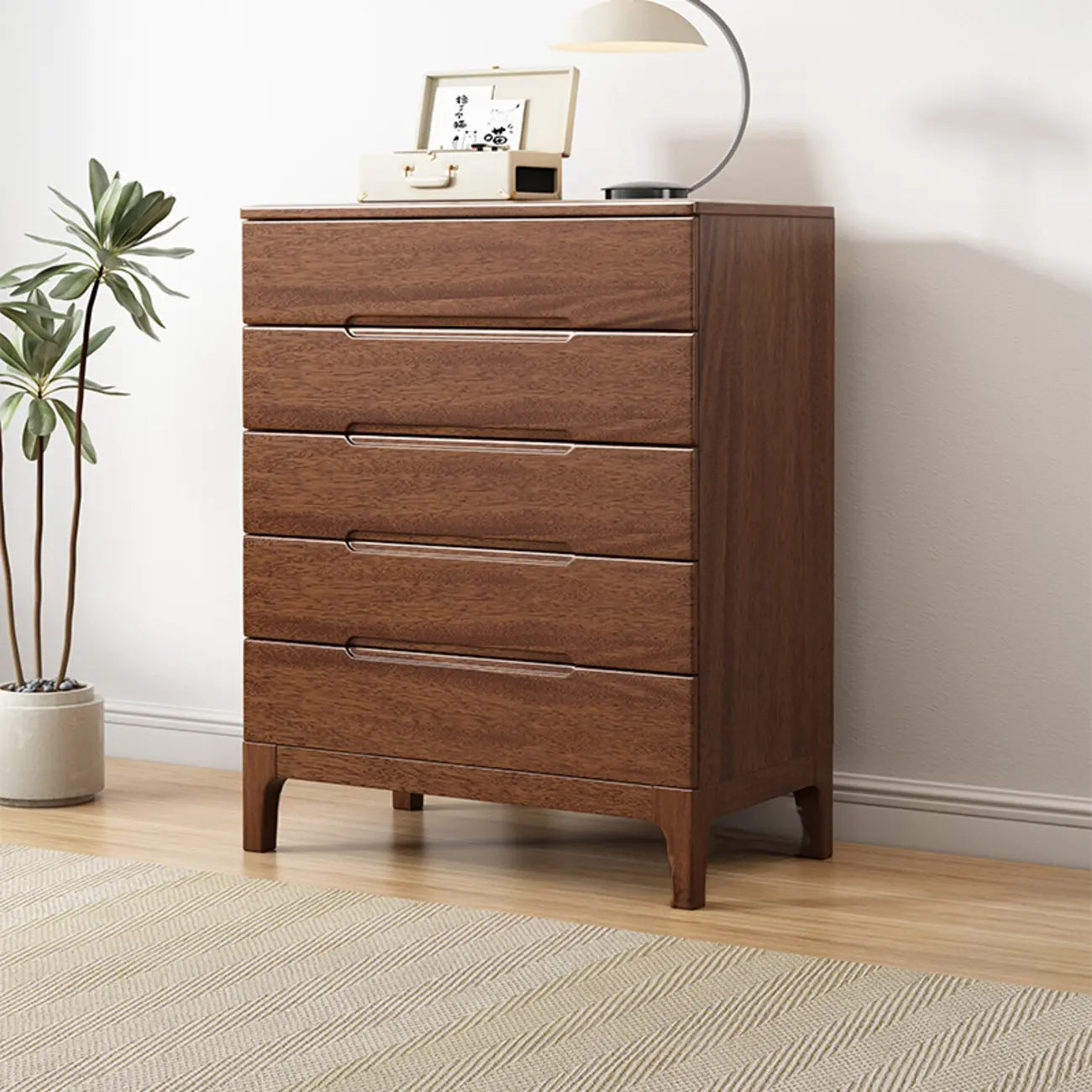 Commode contemporaine en bois laqué à 5 tiroirs