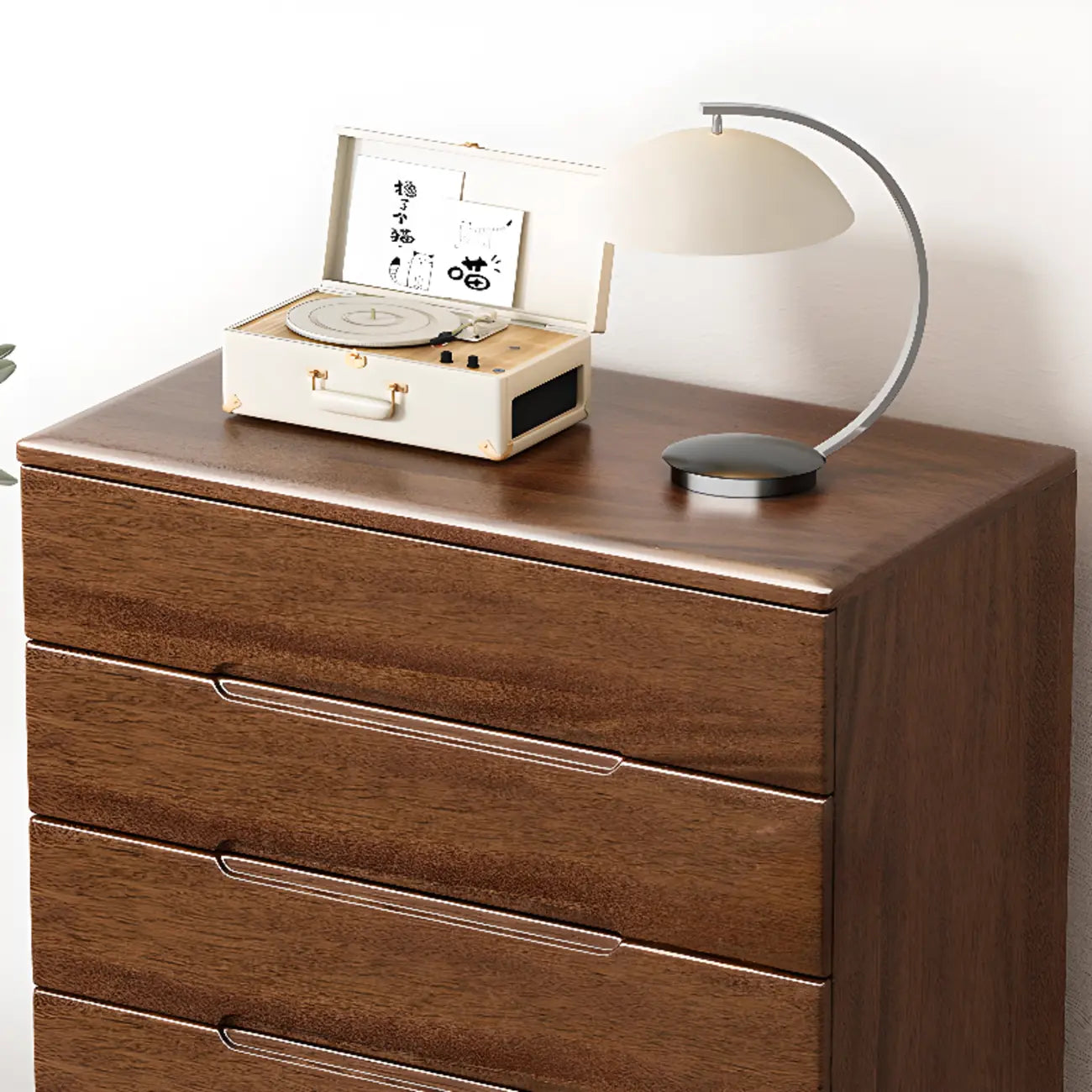 Commode contemporaine en bois laqué à 5 tiroirs