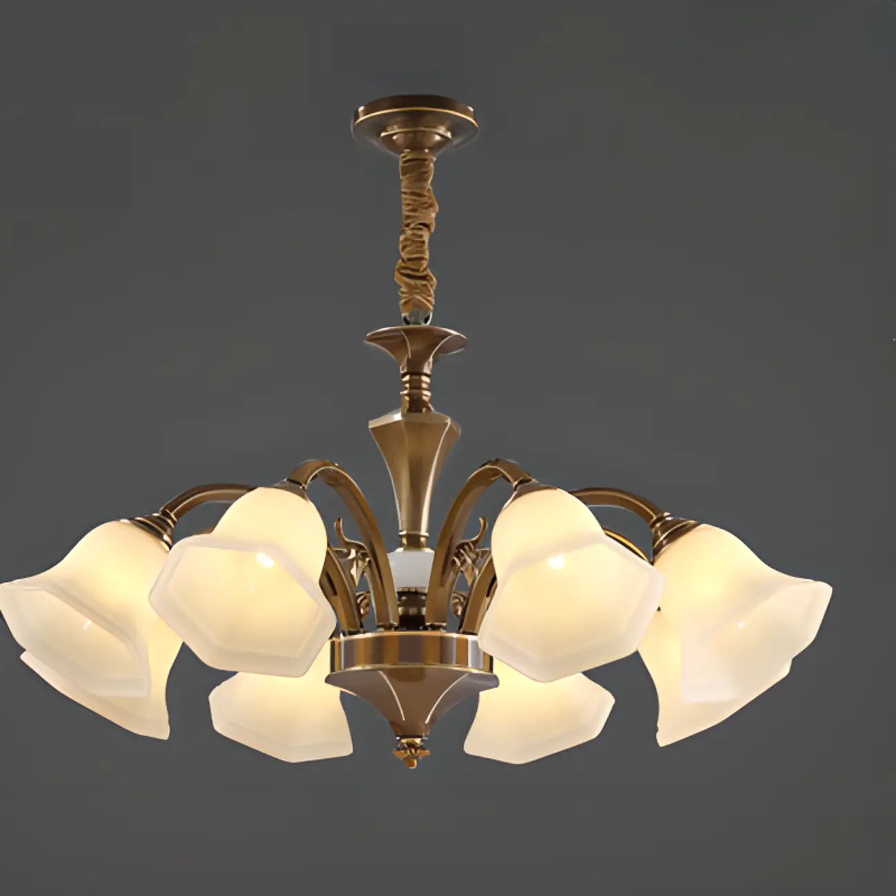 Lustre classique en laiton à motif floral pour salon, avec abat-jour beige