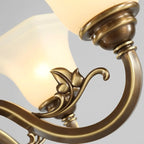 Lustre classique en laiton à motif floral pour salon, avec abat-jour beige