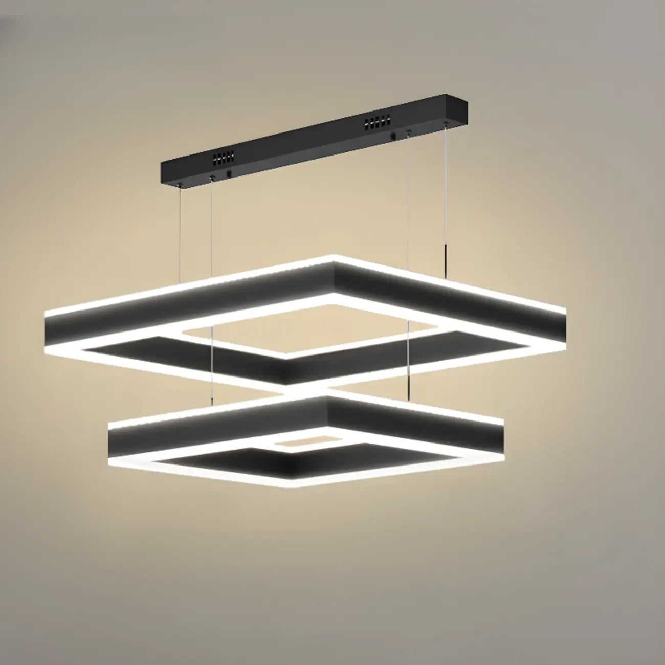 Lustre moderne linéaire carré à 3 niveaux avec LED à intensité variable