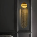 Applique murale de luxe en métal avec abat-jour en aluminium à lumière ambiante