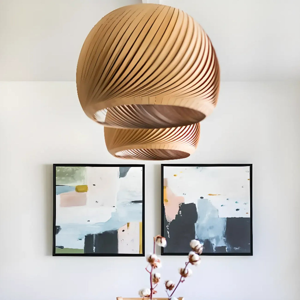 Suspension minimaliste en bois avec boule ronde pour salle à manger