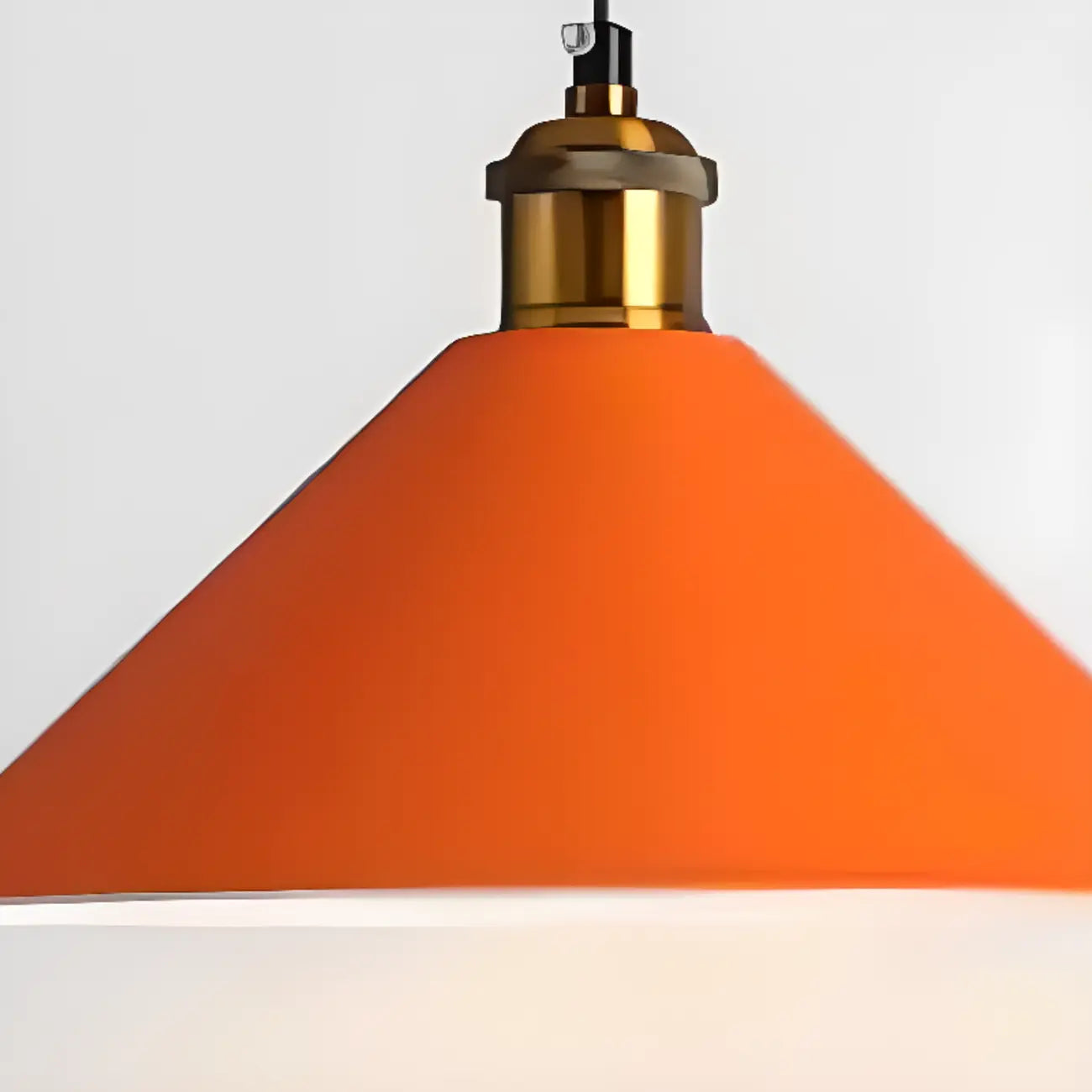 Lampada a Sospensione Industriale Arancione in Metallo per Sala da Pranzo