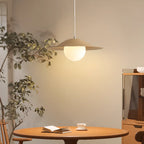 Suspension linéaire en verre blanc nordique pour salle à manger