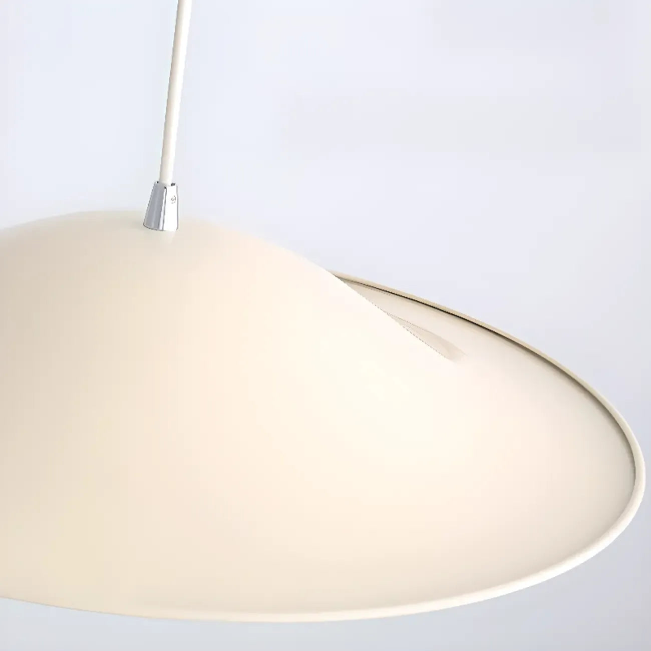Suspension linéaire en verre blanc nordique pour salle à manger