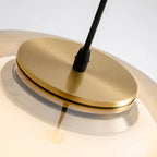 Suspension élégante en verre opalin LED au design raffiné