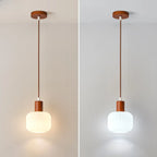 Suspension moderne en verre blanc avec accent en bois massif