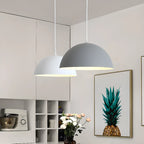 Suspension industrielle en aluminium noir pour restaurant