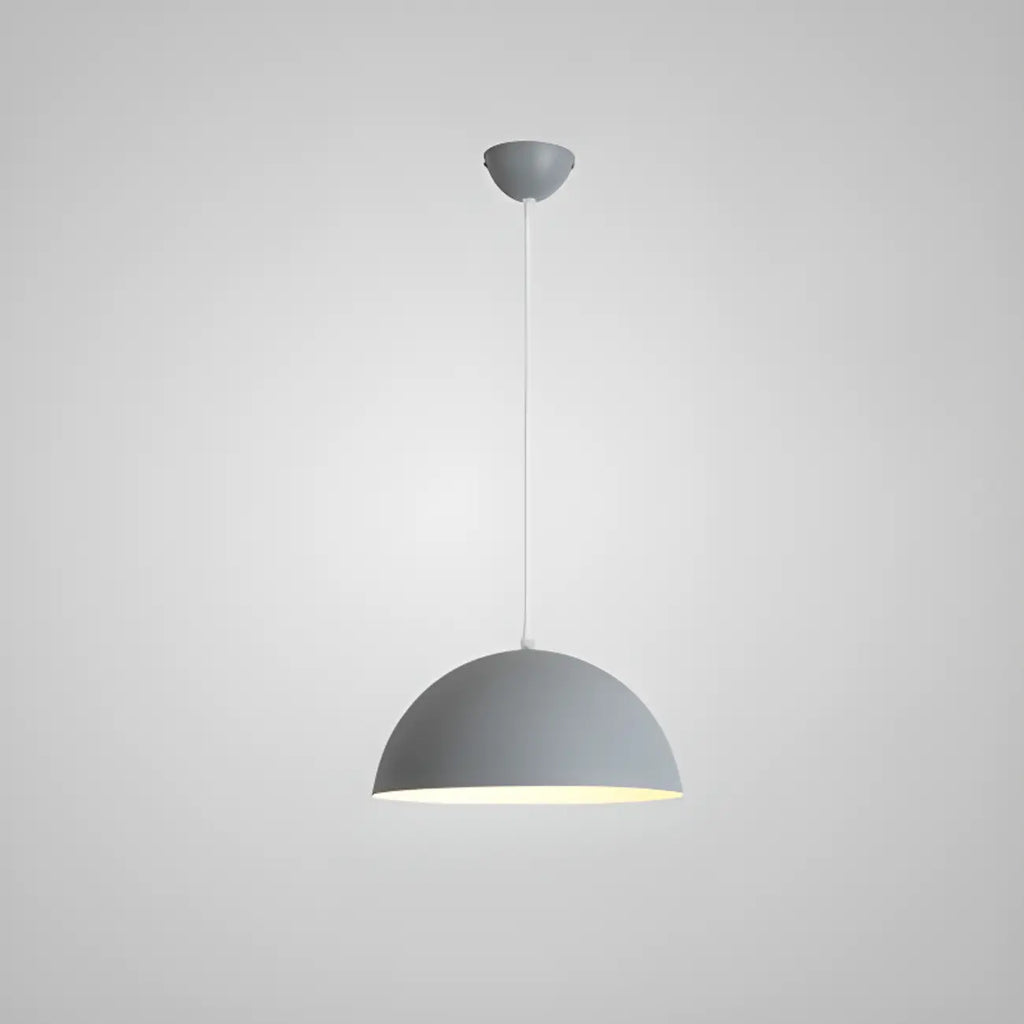 Suspension industrielle en aluminium noir pour restaurant