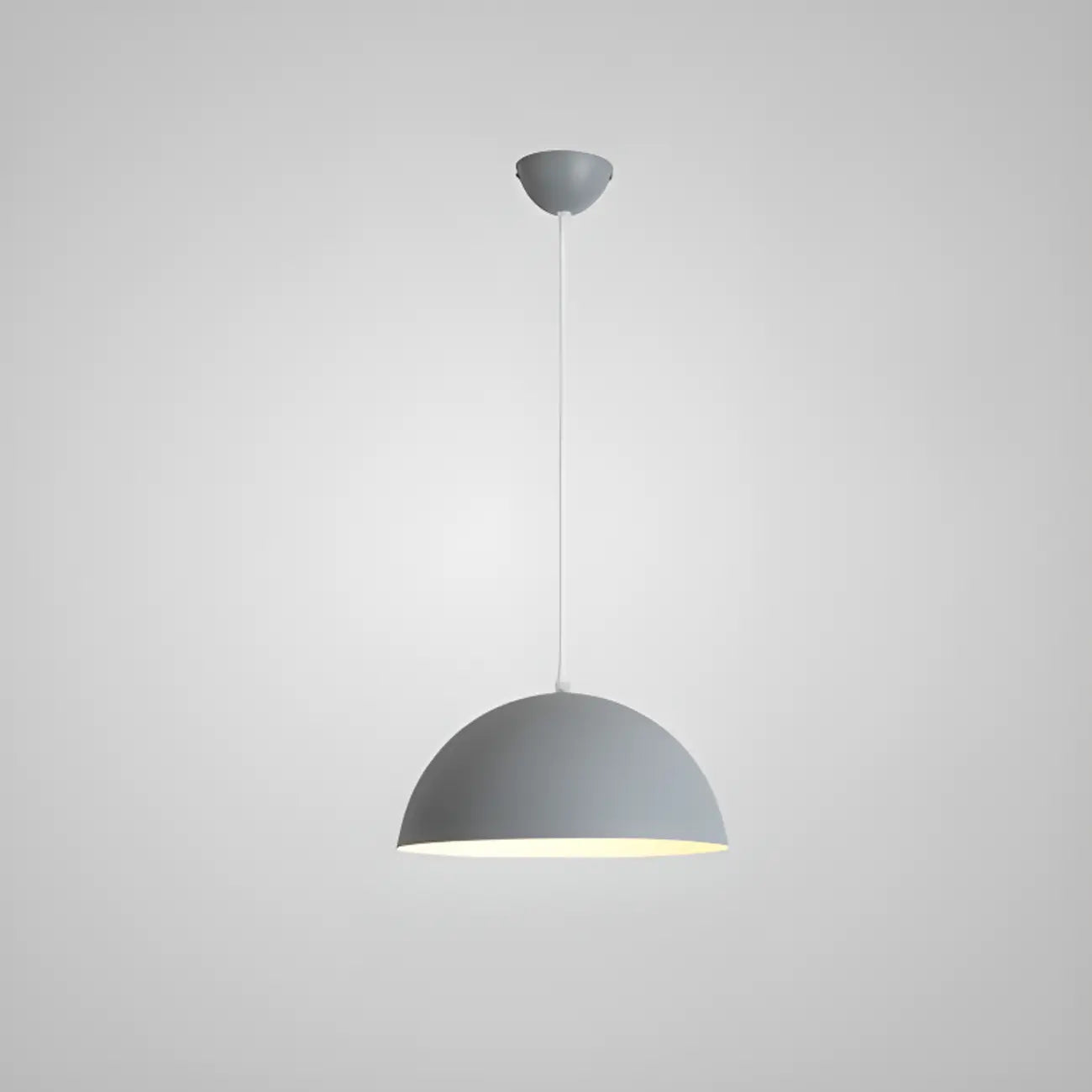 Suspension industrielle en aluminium noir pour restaurant
