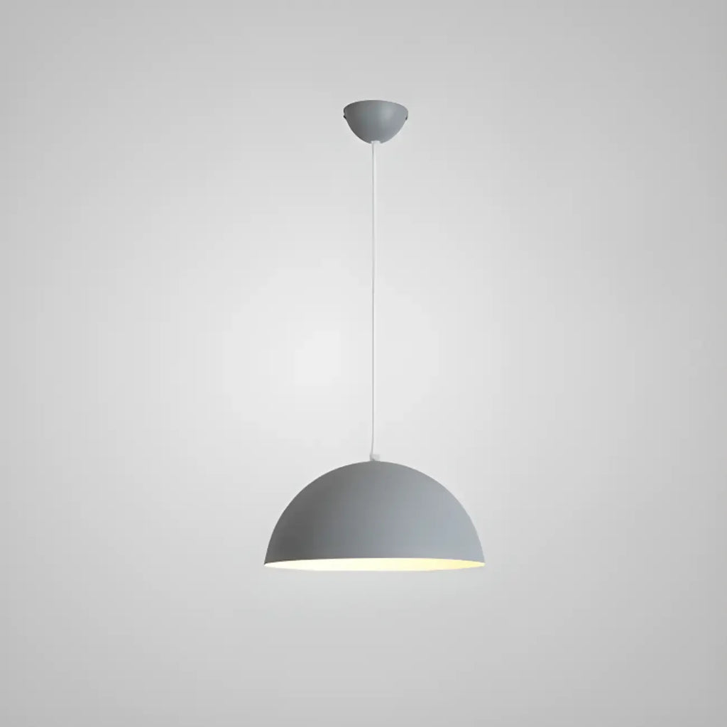 Suspension industrielle en aluminium noir pour restaurant