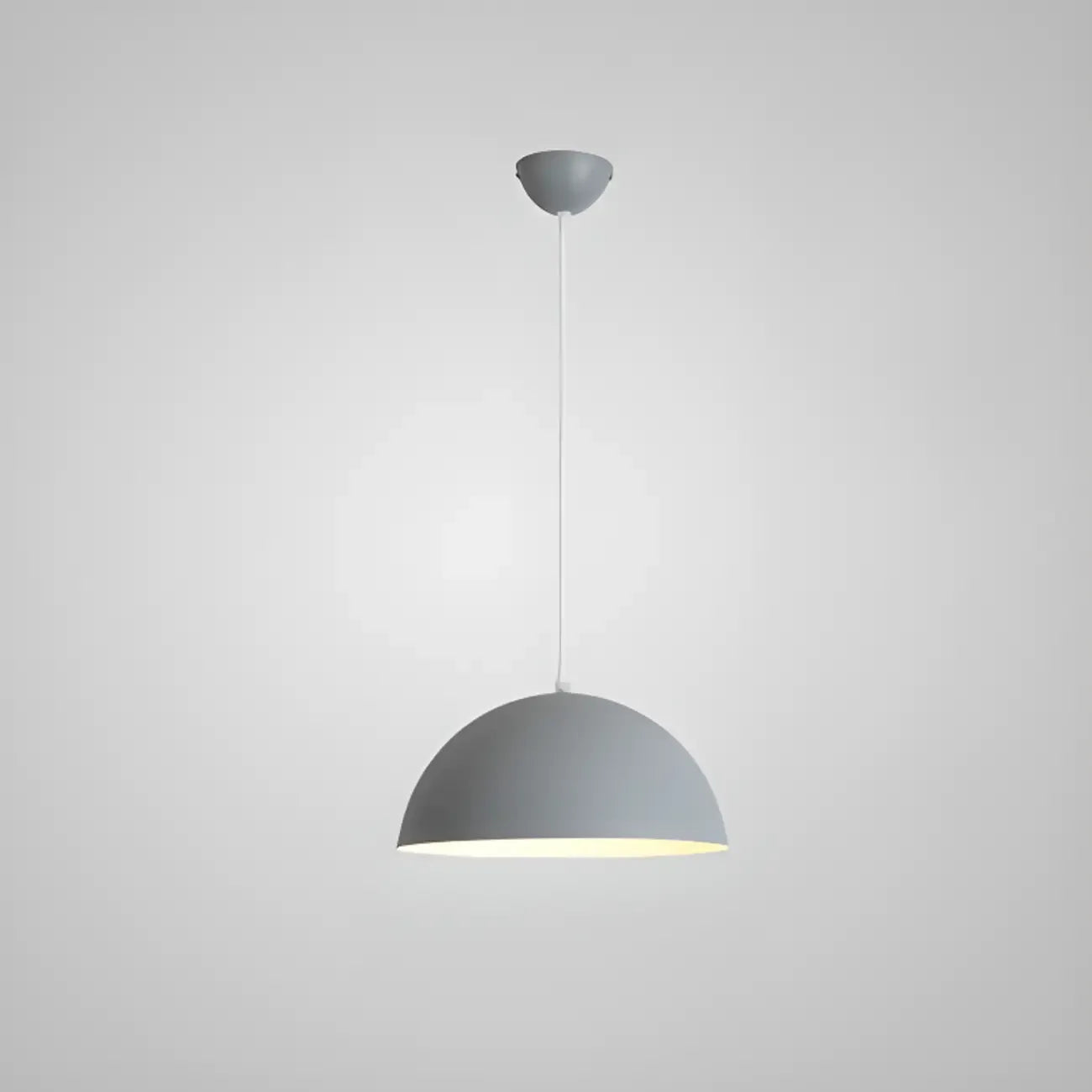 Suspension industrielle en aluminium noir pour restaurant