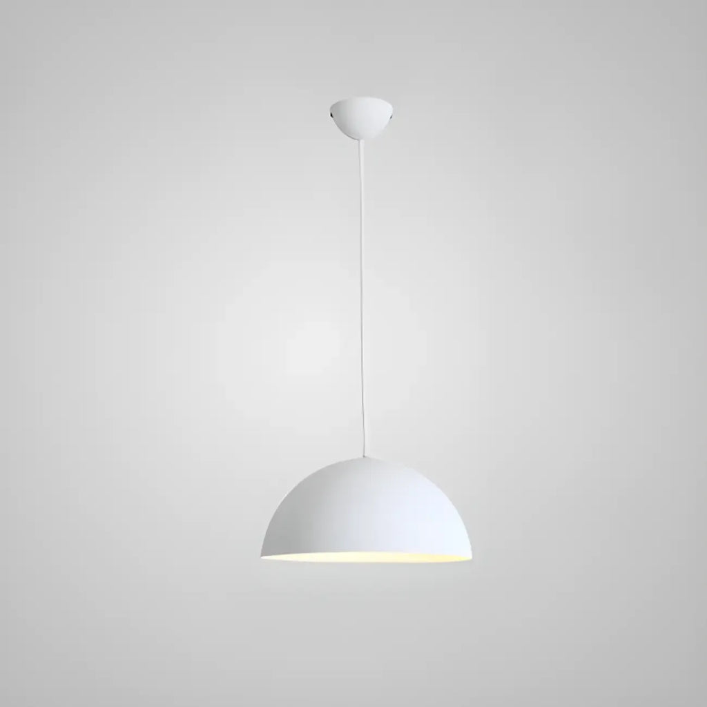 Suspension industrielle en aluminium noir pour restaurant