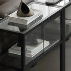 Vitrine moderne en verre noir avec cadre en métal