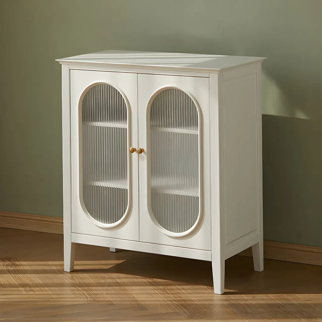 vaisselier moderne en chêne blanc avec portes vitrées