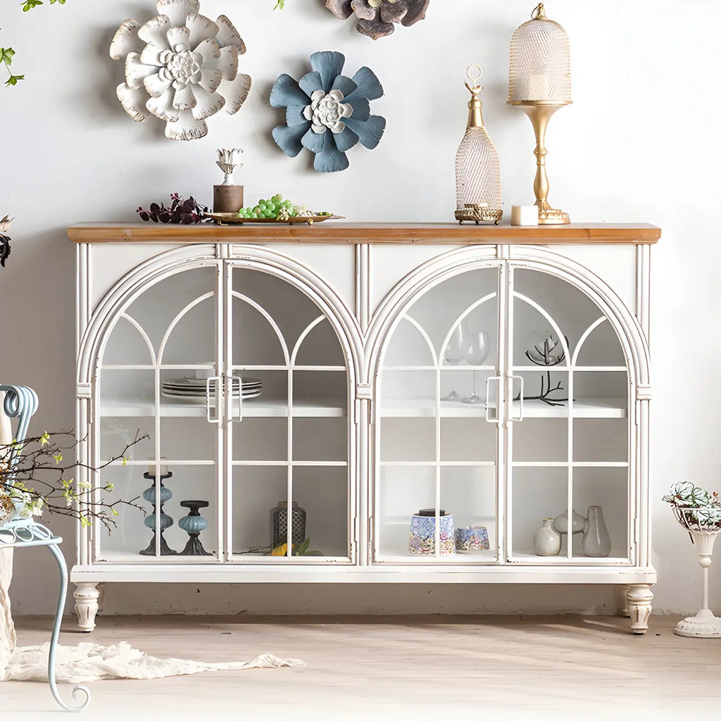 Vitrine classique en bois avec portes blanches cintrées pour la maison