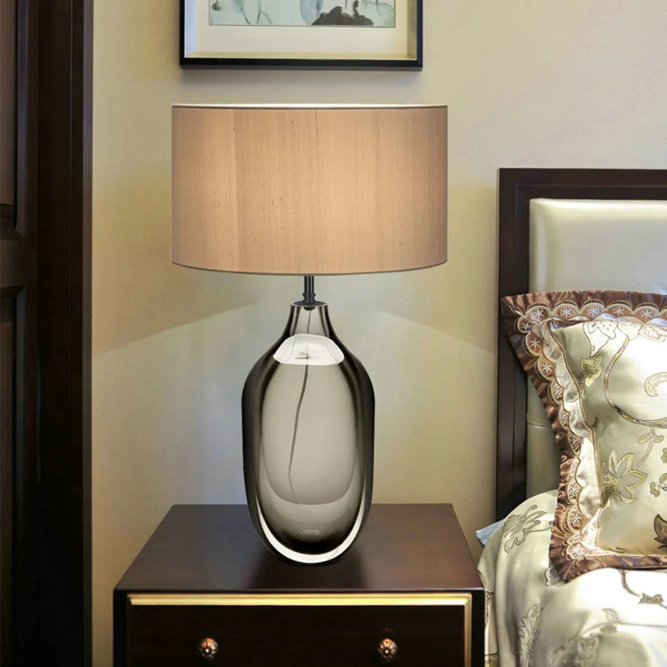 Lampe de table moderne géométrique en cristal pour usage résidentiel