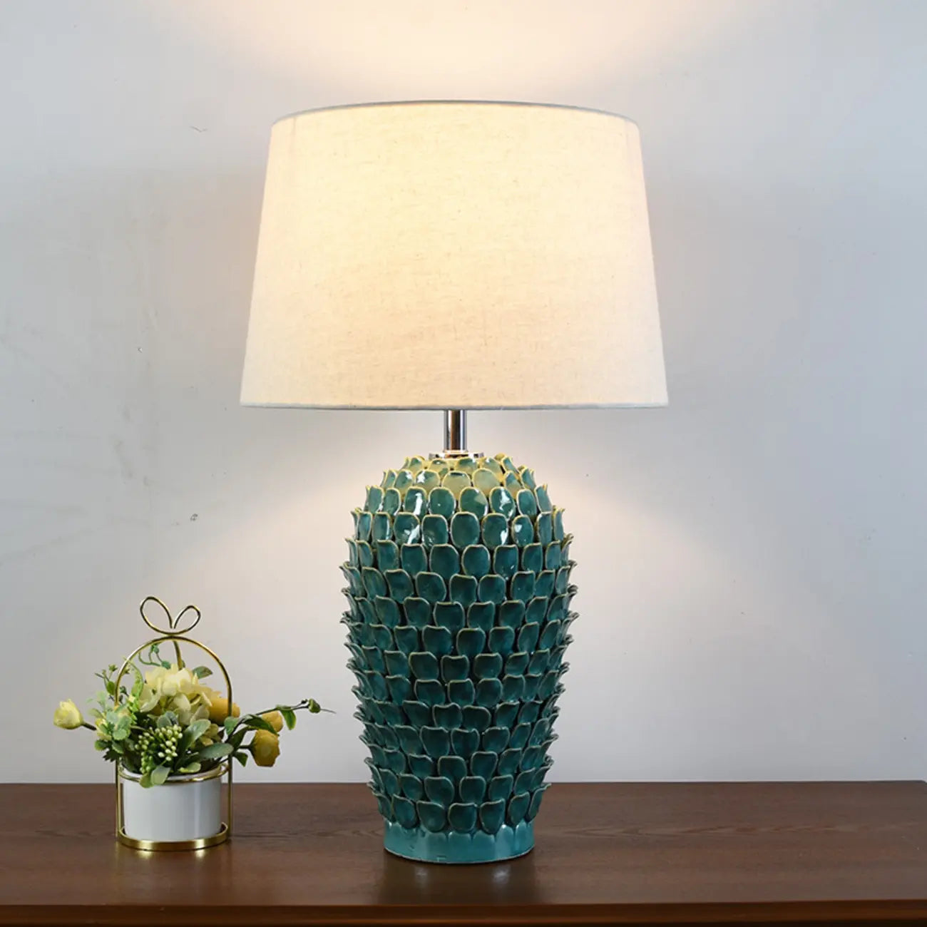 Lampe de table moderne en céramique verte à brancher pour salon