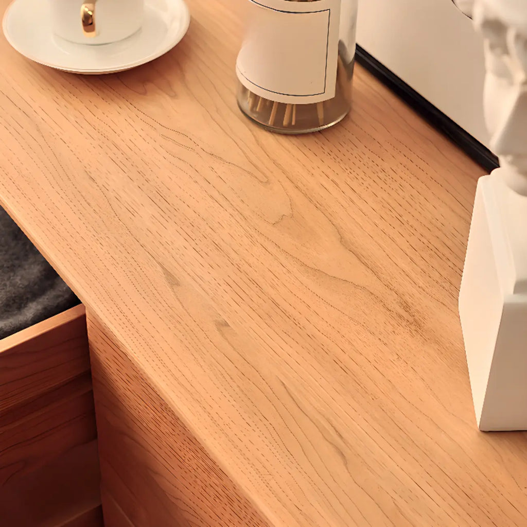 Commode double traditionnelle à 3 niveaux en bois naturel avec poignées dorées