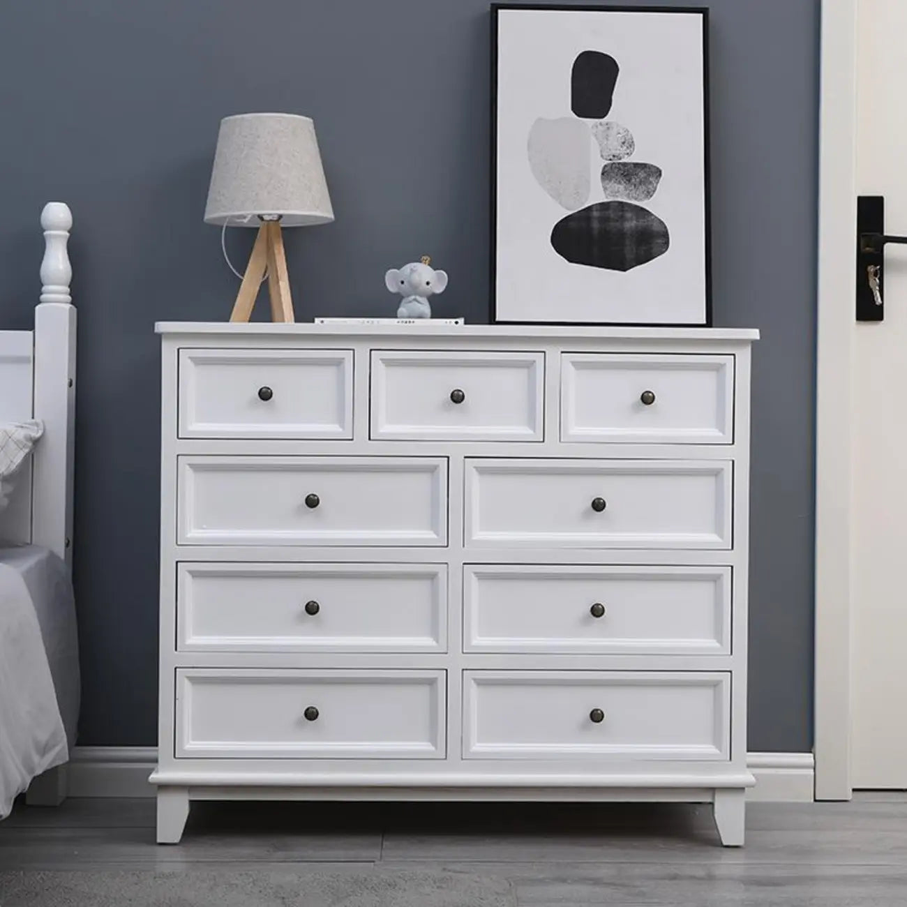 Commode élégante en bois blanc à 9 tiroirs avec poignée en métal