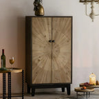 Charmante commode en bois, finition naturelle
