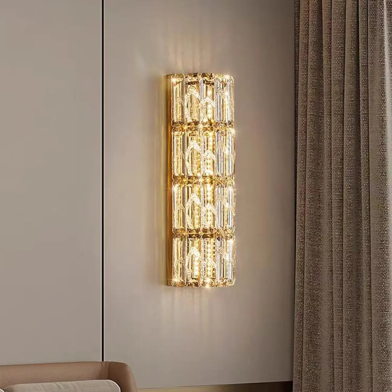 Applique murale en acier à câblage direct avec abat-jour en cristal