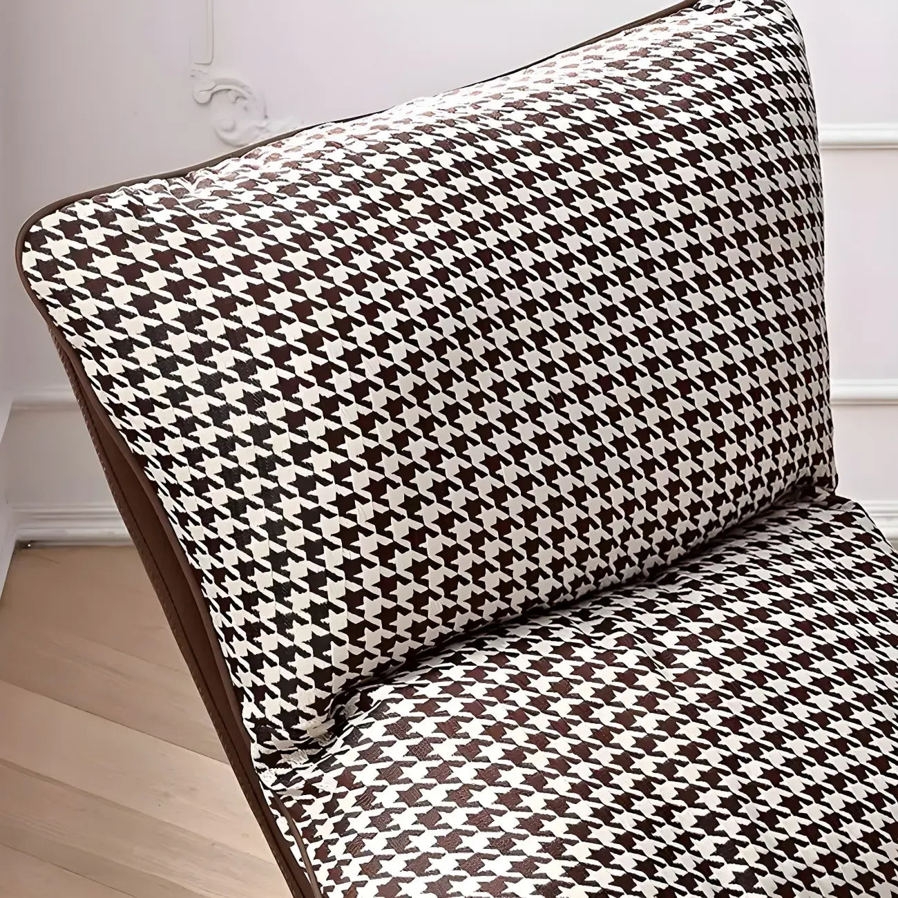 Fauteuil à bascule contemporain capitonné à motif pied-de-poule pour intérieur