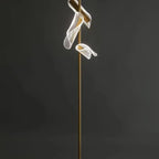 Lampadaire doré unique à 3 lumières, à intensité variable et tête orientable