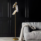 Lampadaire doré unique à 3 lumières, à intensité variable et tête orientable