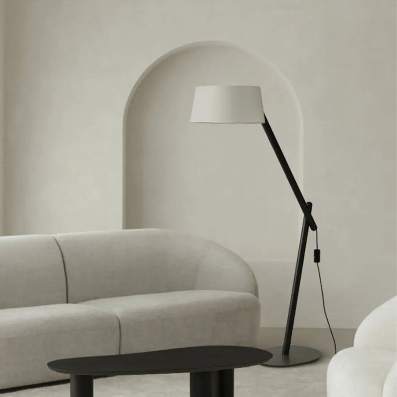 Lampadaire élégant en bois arqué avec abat-jour en tissu beige