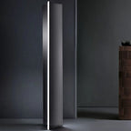Lampadaire minimaliste en métal à intensité variable pour salon