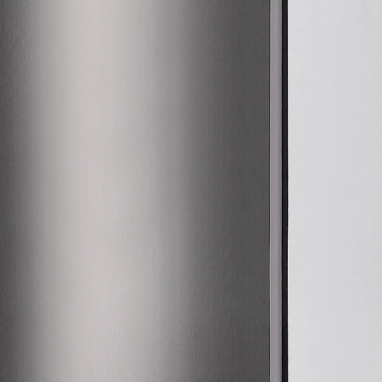 Lampadaire minimaliste en métal à intensité variable pour salon