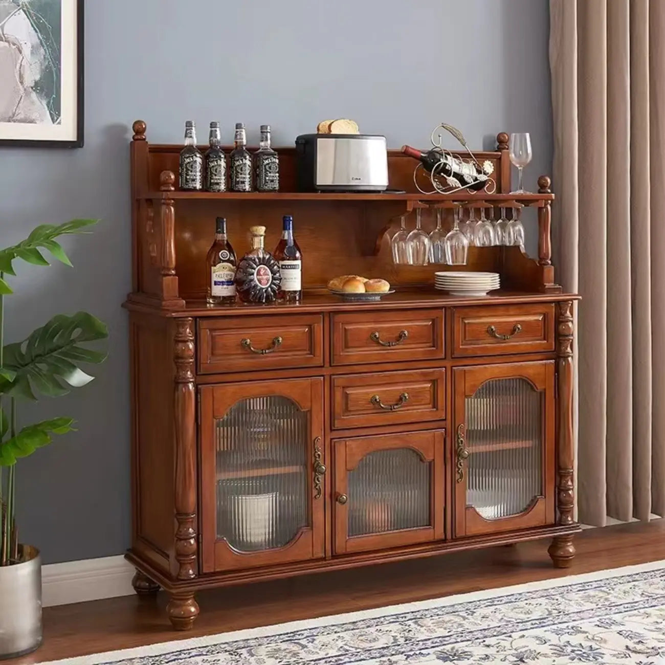 Meuble bar en bois de style moderne du milieu du siècle avec casier à vin