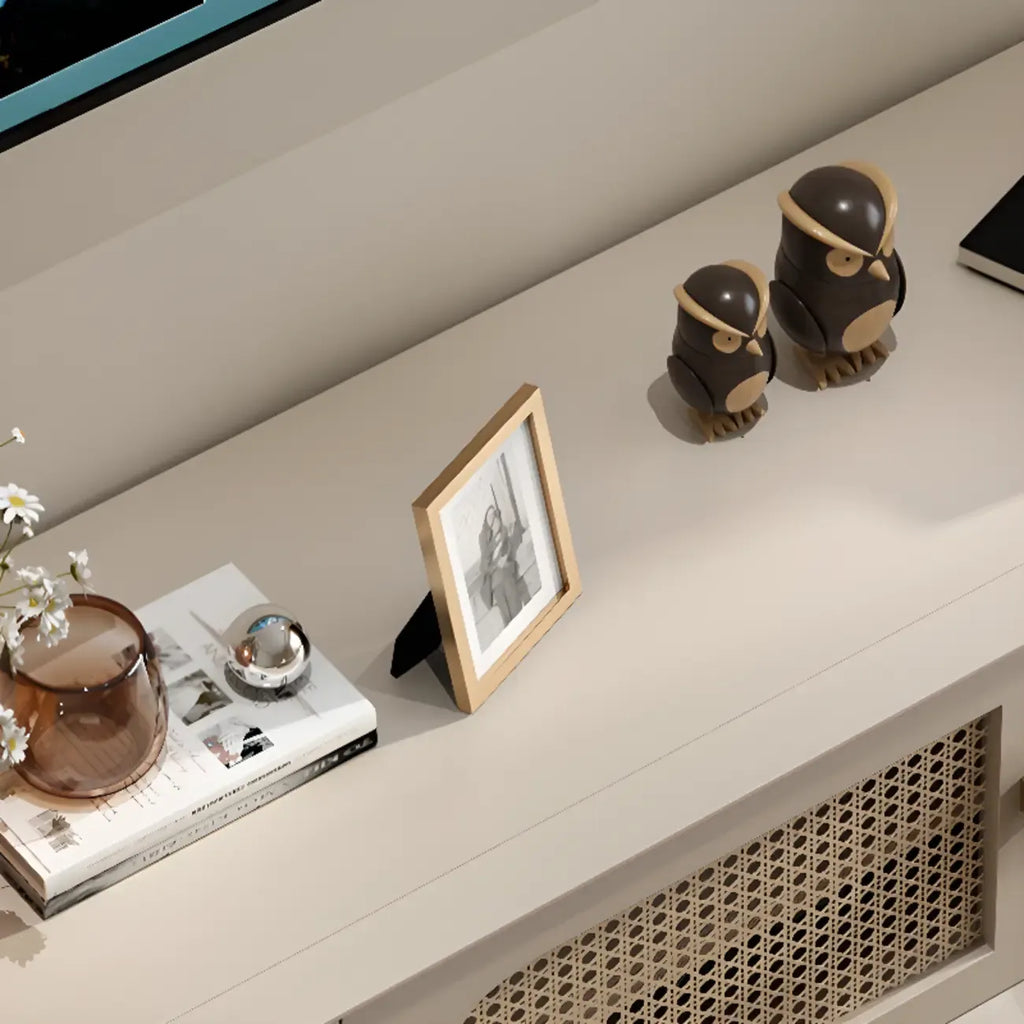 Meuble TV élégant en bois avec 4 tiroirs pour salon