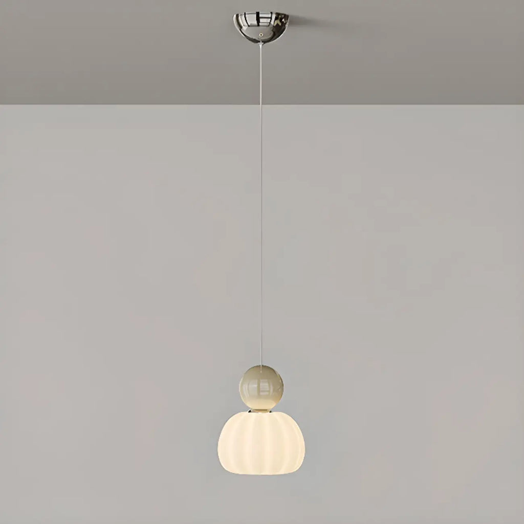 Suspension crème en format mini pour chambre à coucher