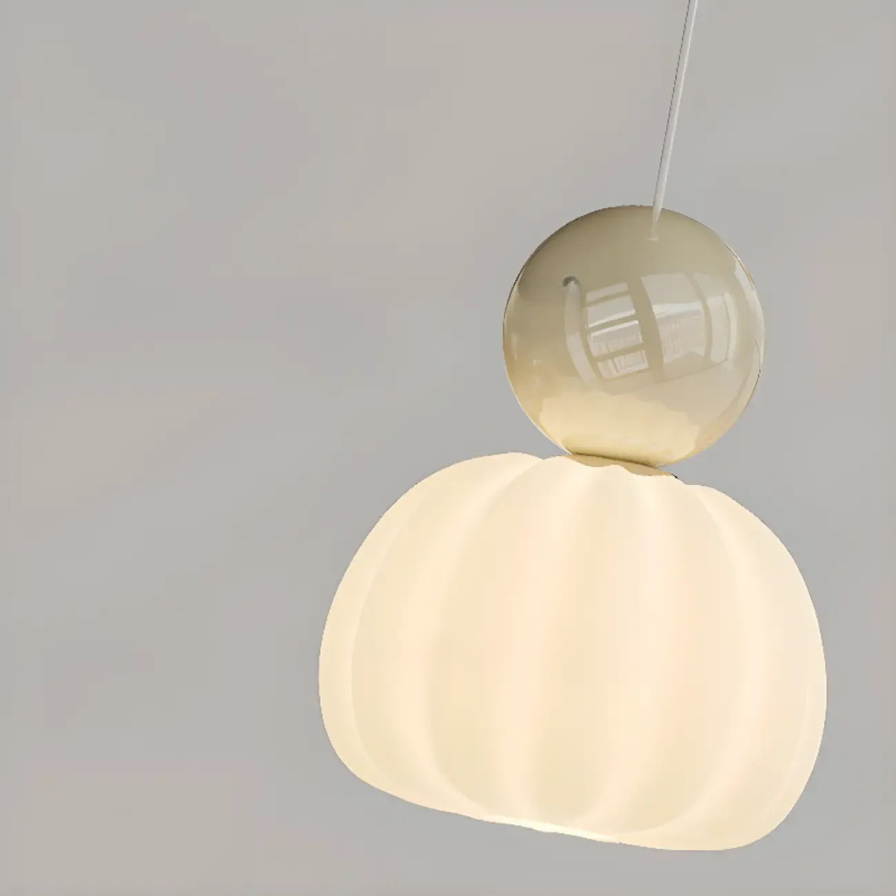 Suspension crème en format mini pour chambre à coucher
