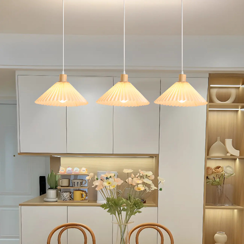 Suspension de cuisine moderne en tissu plissé beige