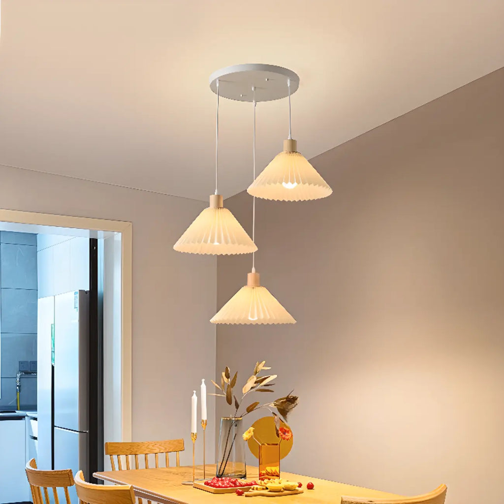 Suspension de cuisine moderne en tissu plissé beige