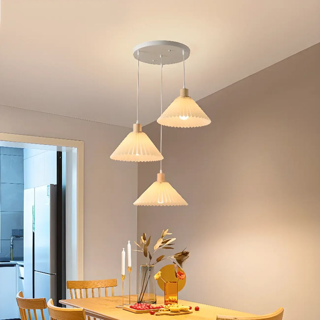 Suspension de cuisine moderne en tissu plissé beige