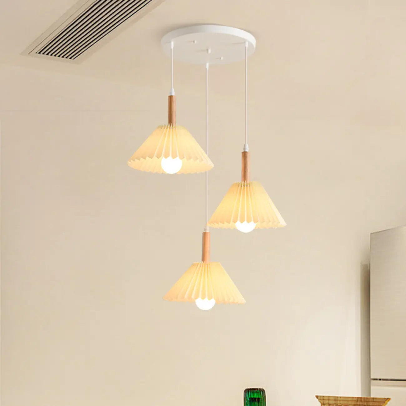 Suspension de cuisine moderne en tissu plissé beige