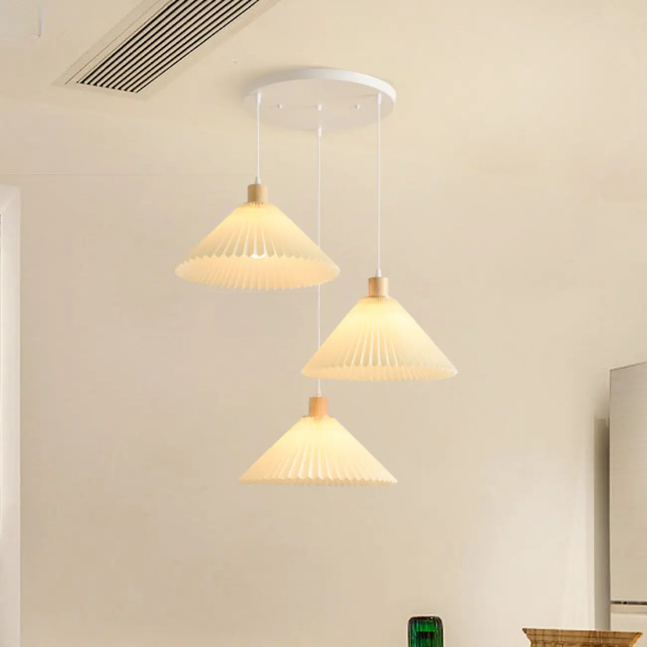 Suspension de cuisine moderne en tissu plissé beige